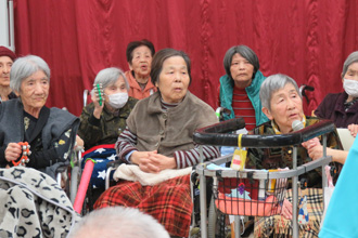 特別養護老人ホーム 福寿荘 忘年会を行いました